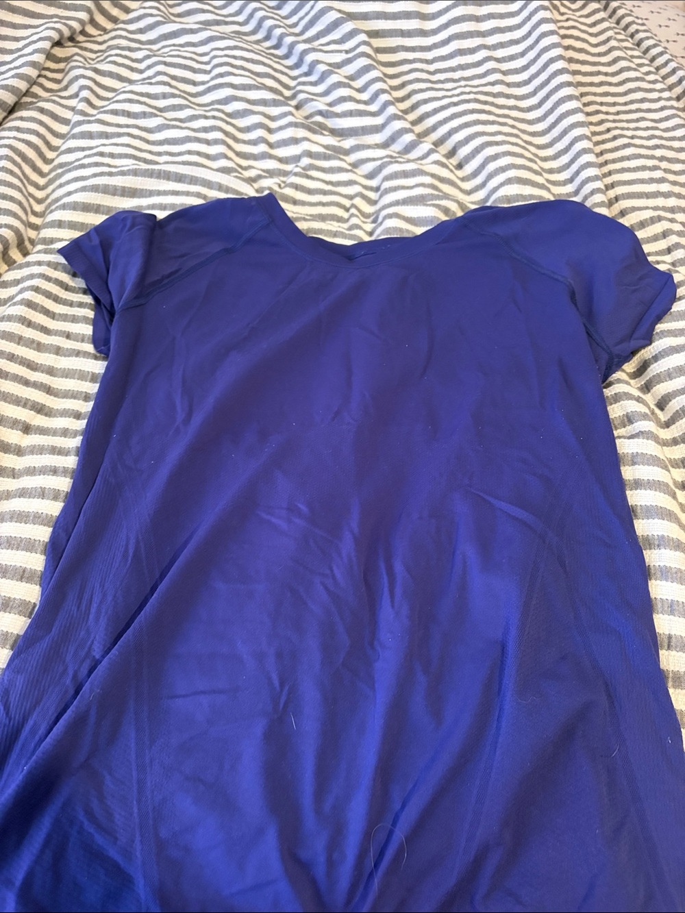 Athleta Women's V-Neck Muscle Tee in Royal Blue